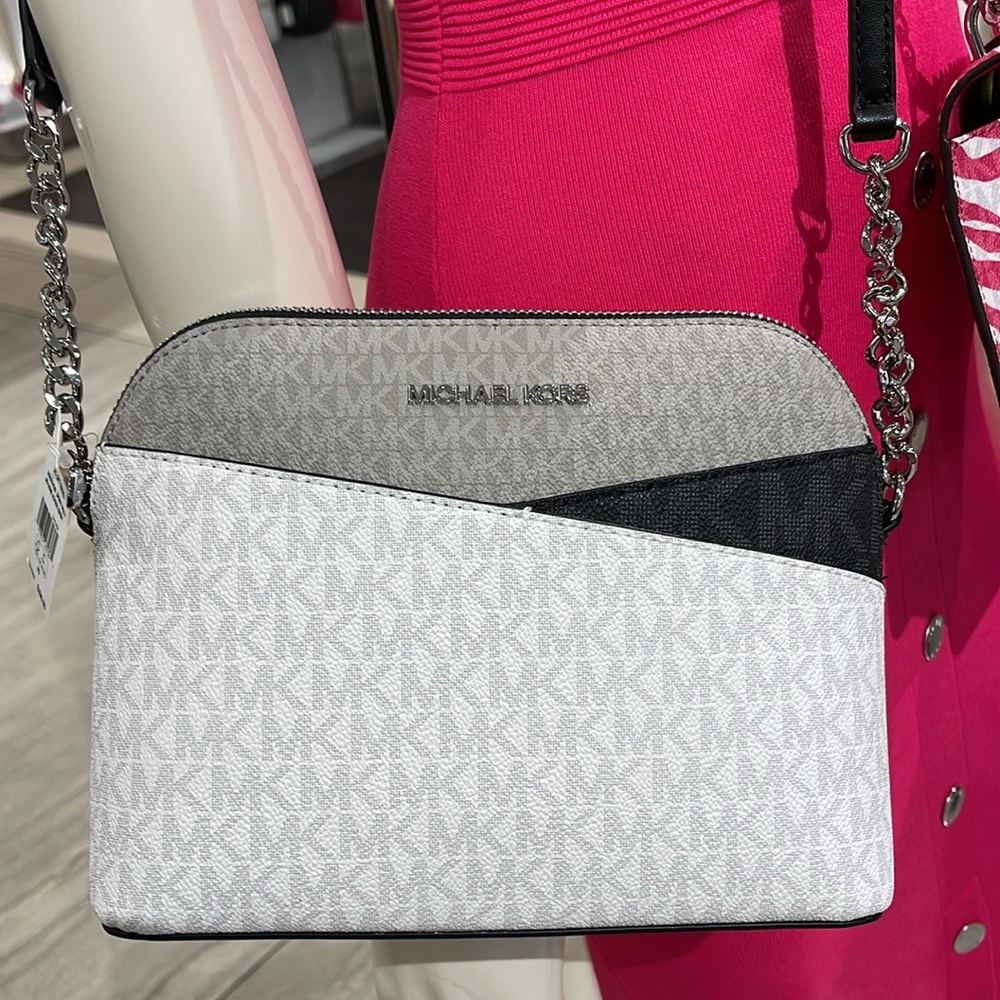 Michael Kors Jet Set Travel Color-Block Signature Logo Crossbody Bag
Optic White - Picture 16 of 16